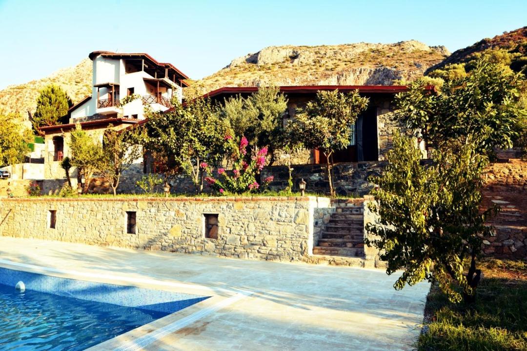 Pir Efes Konaklari Izmir Exteriör bild
