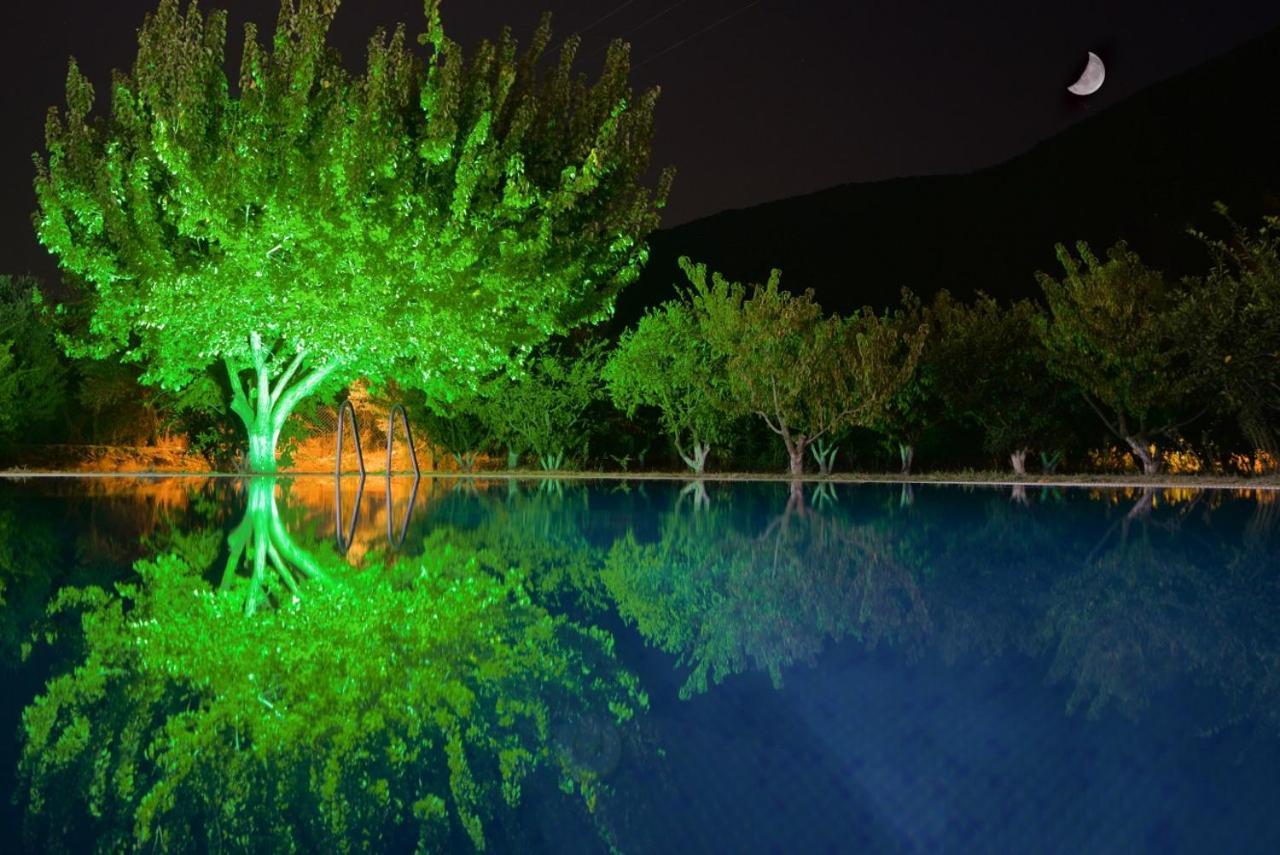 Pir Efes Konaklari Izmir Exteriör bild